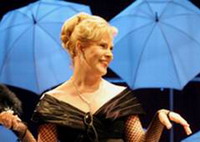 попрощалась со зрителями.jpg